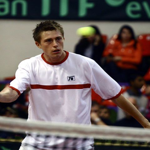 Tenis: Victor Crivoi l-a eliminat pe Philipp Kohlschreiber în primul tur la Gstaad