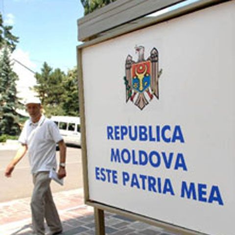 UE cere Republicii Moldova să organizeze alegeri libere ca precondiţie pentru acordul de asociere
