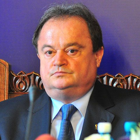 Blaga: Este necesară o restructurare guvernamentală până la alegerile prezidenţiale