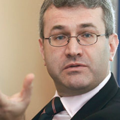 Unul dintre acţionarii Flamingo Internaţional a cerut dizolvarea companiei 