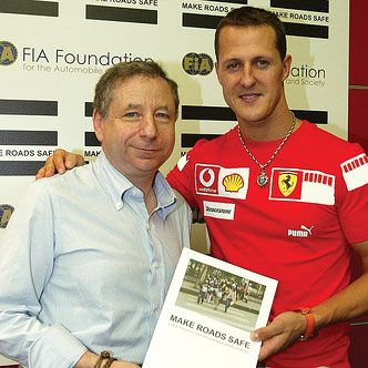 Schumacher e chemat în Formula 1