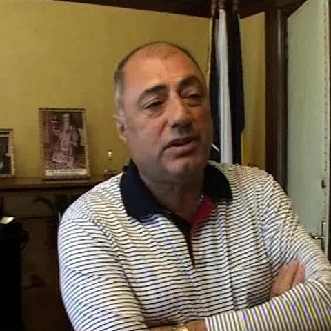 Primarul Antonie Solomon şi-a luat abonament de VIP la meciurile Universităţii Craiova