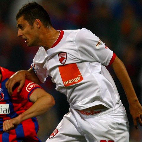 Dinamo şi-a asigurat spatele