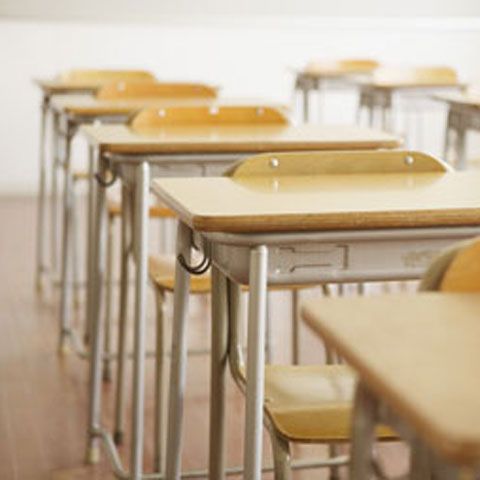 Sindicatele au spus că Ministerul Educaţiei nu le-a prezentat nicio schiţă a legilor învăţământului 