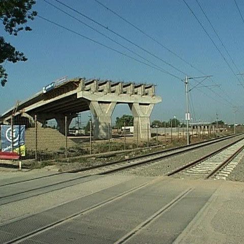 Mai multe trenuri au fost anulate din cauza lucrărilor la pasajul Pipera-Tunari