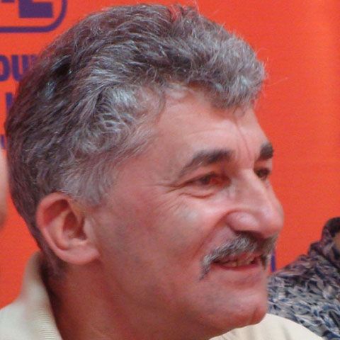 Oltean (PD-L) cere PSD să treacă în opoziţie, dacă crede că nu poate guverna