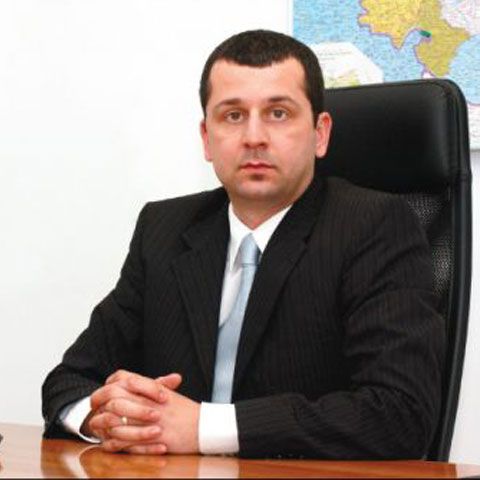 Costin Soare: Ieftinirea convorbirilor mobile face rău industriei