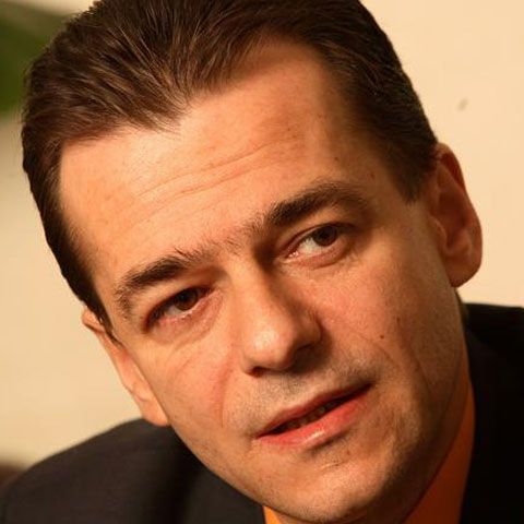 Orban: Băsescu trebuie să înceapă concedierile cu cel care se face că joacă rolul de premier al României