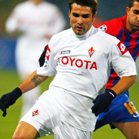 Romanian football player Adrian Mutu to pay EUR17m damages to Chelsea football club