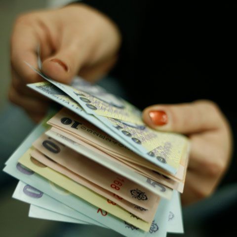 Fostul director al Direcţiei Generale a Finanţelor Publice Maramureş, arestat pentru mită