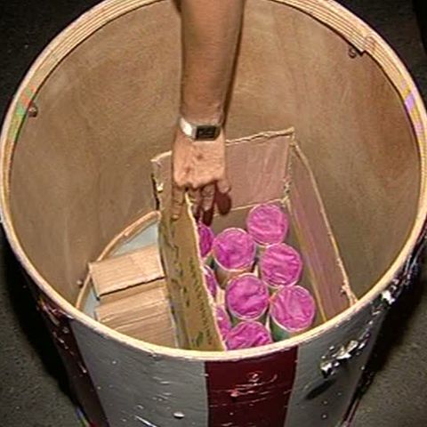 Un suporter rapidist a încercat să intre pe stadion cu petarde 