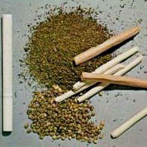 Suspectul de trafic de droguri din Braşov s-a predat şi a fost reţinut 24 de ore