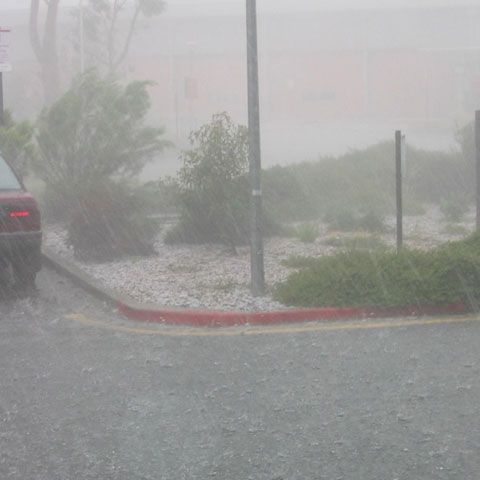 Hidrologii au emis o atenţionare privind riscul producerii de inundaţii 