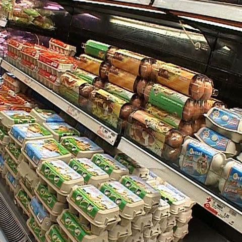 Ouăle cu seleniu, un aliment la modă în supermarketuri 