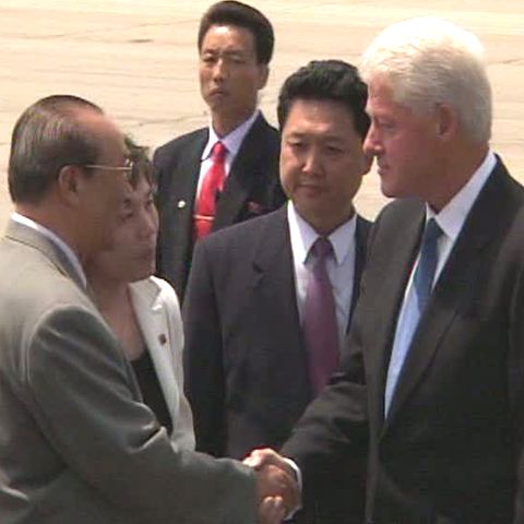 Bill Clinton, vizită surpriză la Phenian