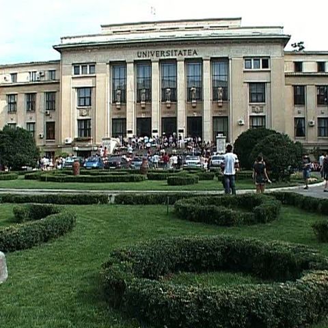 Companiile taie din costuri scăzând salariile angajaţilor noi