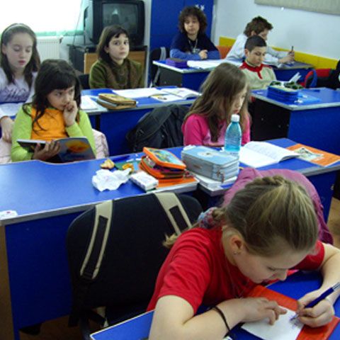 Discuţiile despre Codul Educaţiei vor fi întrerupe până pe 11 august, pentru a fi aduse completări