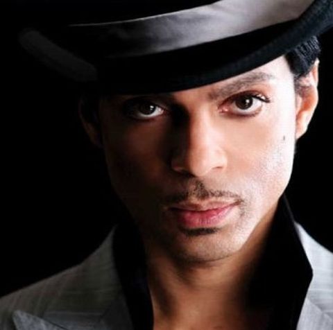 Prince va urca pe scena Operei din Monte Carlo