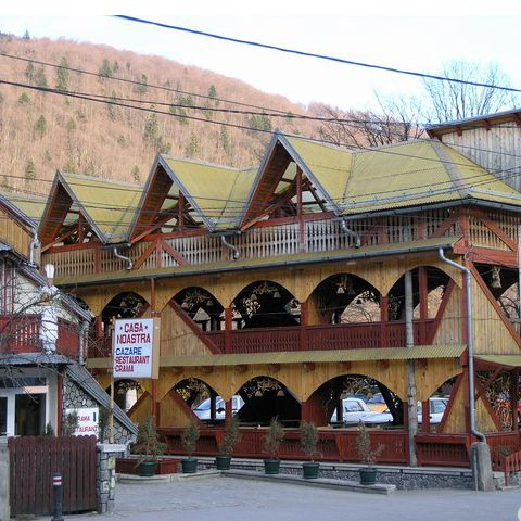 Boc propune ca impozitul forfetar să fie aplicat doar pentru restaurante şi servicii similare