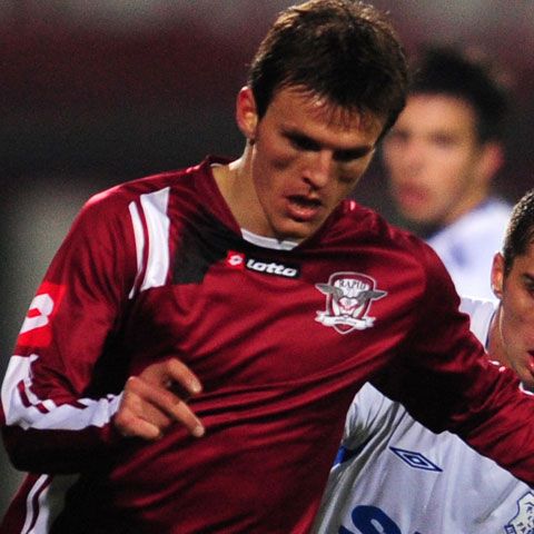 Costin Lazăr: Începem să ne dorim arbitri străini