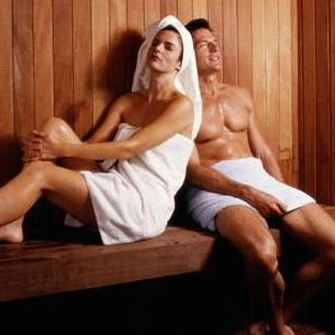 Campionatul Mondial de Saună: Un finlandez şi o rusoaică au rezistat la 110 grade