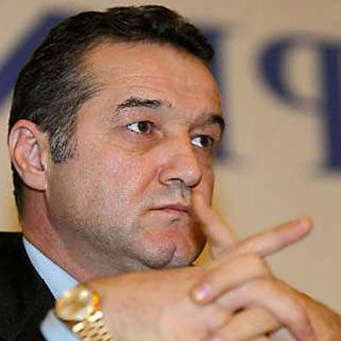Gigi Becali: Dacă Bergodi are curaj să întinerească apărarea va fi cel mai mare antrenor