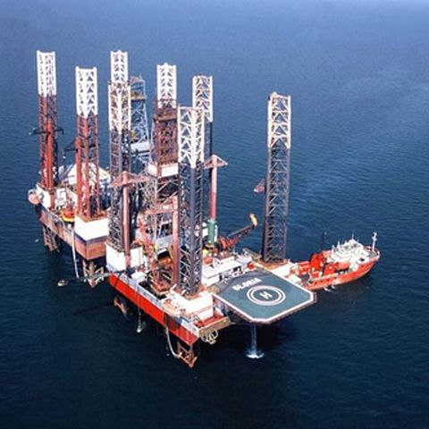 Petrom apelează la o subsidiară a ExxonMobil pentru explorarea unui perimetru din Marea Neagră