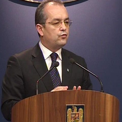 Boc: Nicăieri în scrisoarea de intenţie cu FMI nu apare vreun număr cu privire la disponibilizări