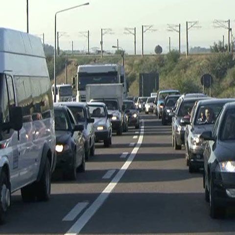 CNADNR va strânge până în august 2010 circa 15 milioane de euro din taxa de pod de la Feteşti-Cernavodă