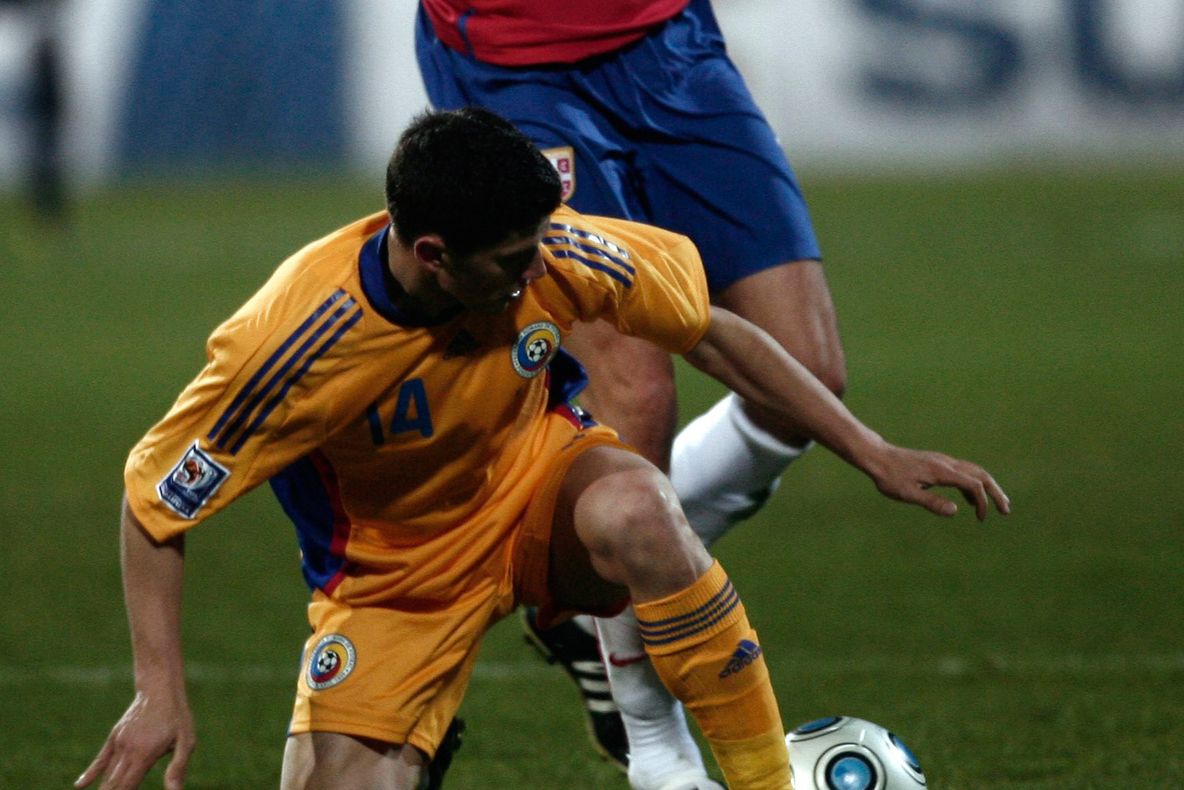 Tănase, transferul sezonului, are un picior mai scurt