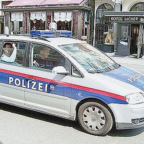 Un român este suspectat de complicitate la un jaf, în Austria