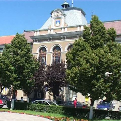 Primăriile au mari probleme cu banii din cauza crizei financiare