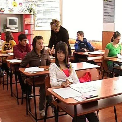 Ministerul Educaţiei şi sindicatele au discutat marţi varianta finală a codului Educaţiei 