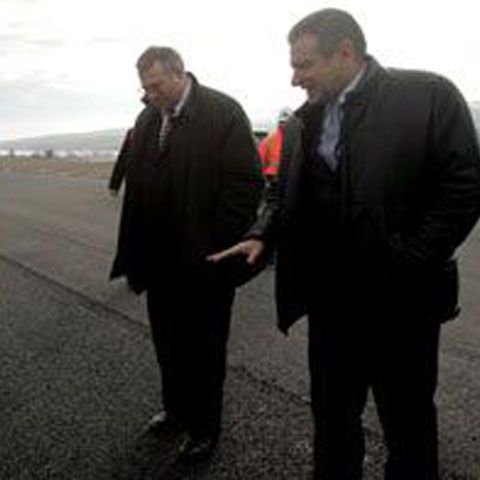 Berceanu întârzie finalizarea autostrăzii spre mare ca să nu câştige firme liberale