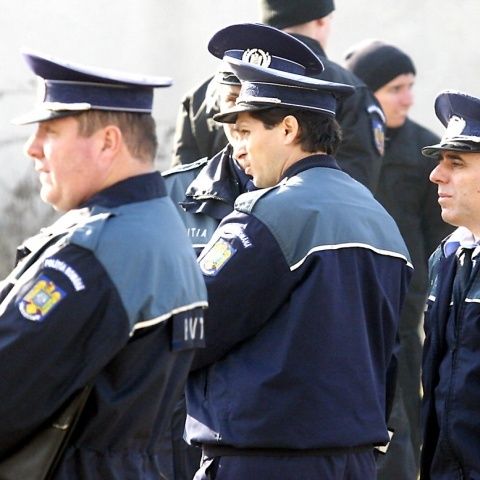 Liderii Sindicatului Naţional al Poliţiştilor discută cu ministrul Internelor