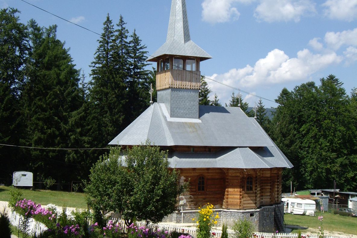 Buşteni-Babele, Mânăstirea Caraiman