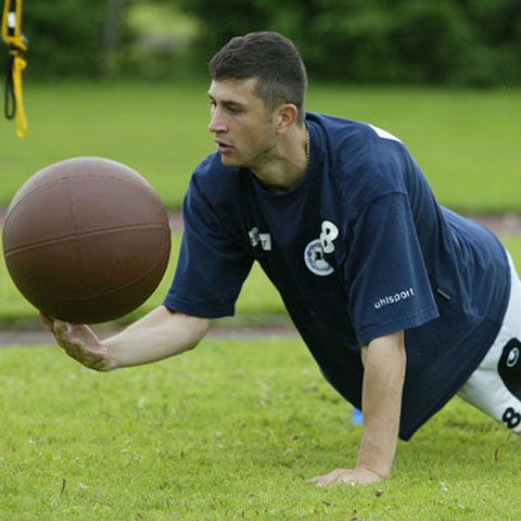 Claudiu Răducanu, prins fără permis şi cu 205 km/oră, pe Bucureşti-Piteşti