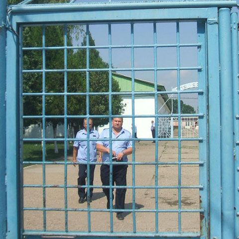 Sindicaliştii din penitenciare şi Sojust spun că suma cerută de Ministerul Justiţiei la rectificare este insuficientă