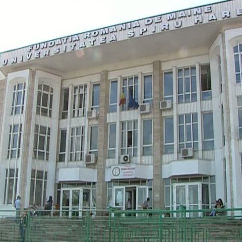 Absolvenţii Spiru Haret eliminaţi din examenul de tilularizare au câştigat procesul cu Inspectoratul Şcolar Vrancea