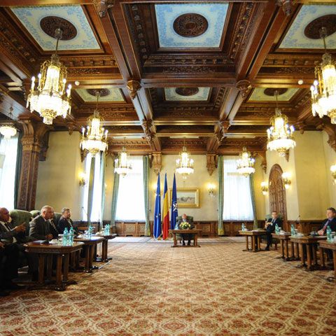 CSM şi Guvernul nu s-au înţeles la Cotroceni, dar vor continua să discute