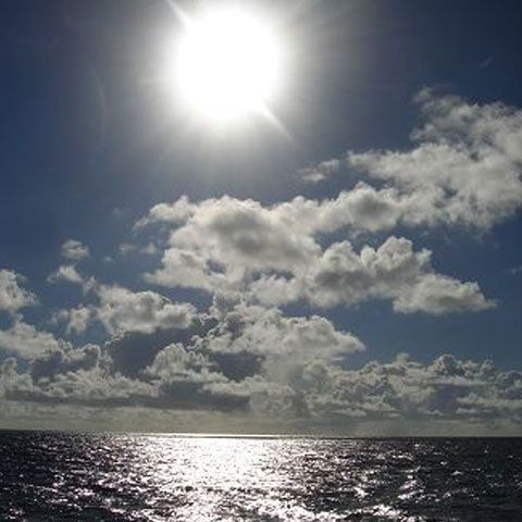 Weekendul începe cu ploi, dar se încheie cu soare - VEZI PROGNOZA