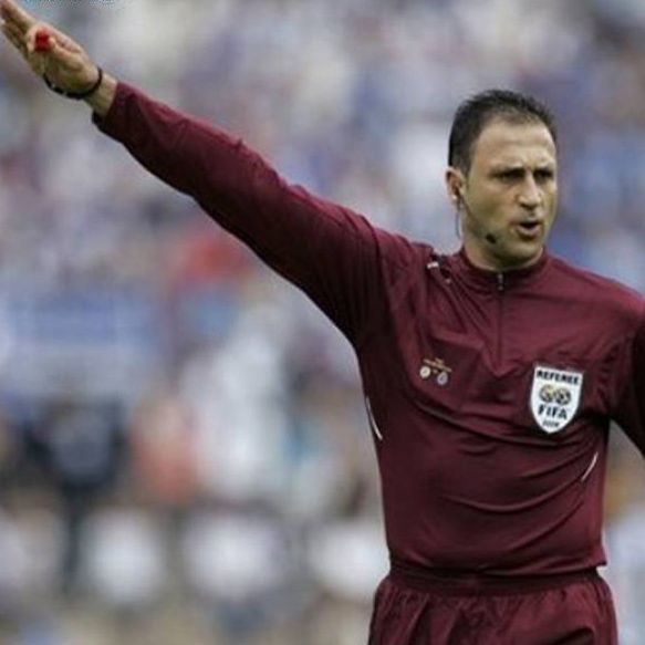 Arbitru cu noroc la Timişoara - Stuttgart