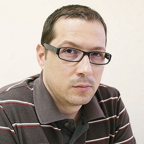 Gabriel Bejan: Angajaţi-l pe Ben în Guvern!