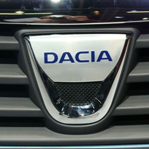 Dacia atrage atenţia asupra unei noi înşelătorii legate de o falsă promoţie