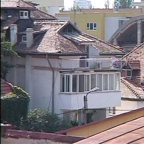 Preţurile imobiliarelor de lux au scăzut cu 40%