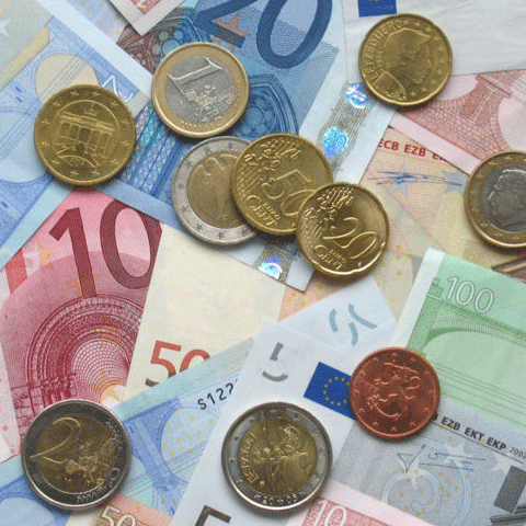 Ungaria va rămâne în recesiune şi în 2010, potrivit Consiliului Bugetar