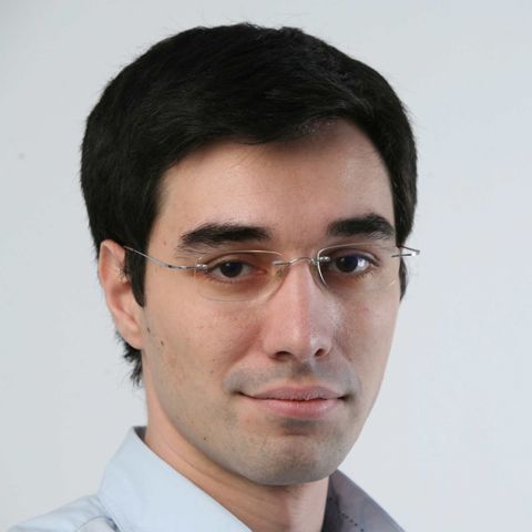 Claudiu Pândaru: Elena all-inclusive