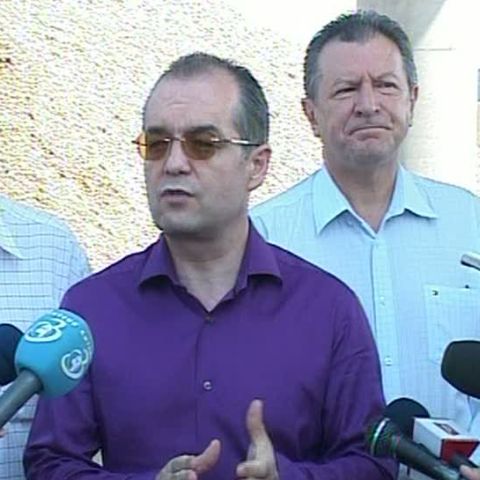 Boc cere "amenzi usturătoare" pentru lipsa de "cultură ecologică" şi gunoiul aruncat "aiurea"