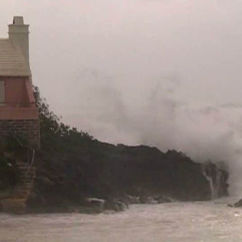 Uraganul Bill a lovit arhipelagul Bermudelor