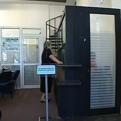 Majoritatea restanţierilor la creditele de nevoi personale ajung pe mâna recuperatorilor. Cum comentaţi?